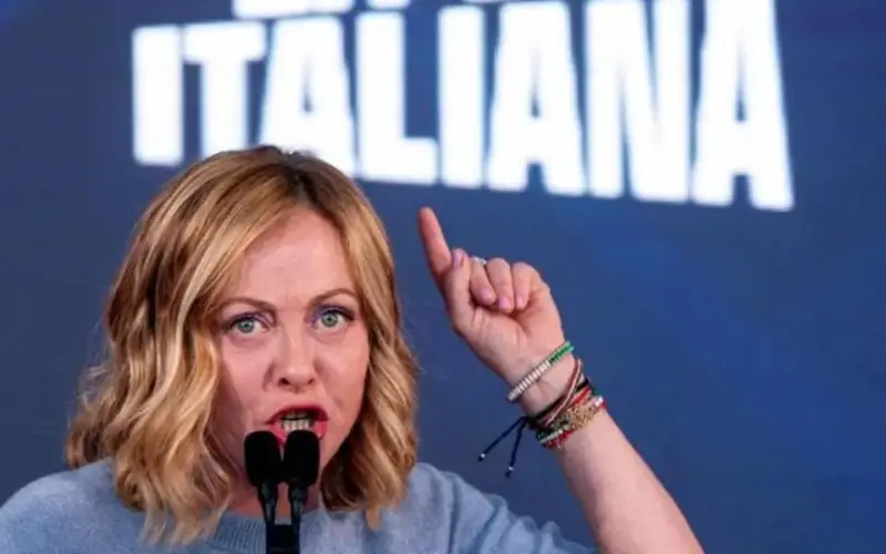 Đorđa Meloni brani nacionalne vrednosti: Burke će biti zabranjene u italijanskim školama