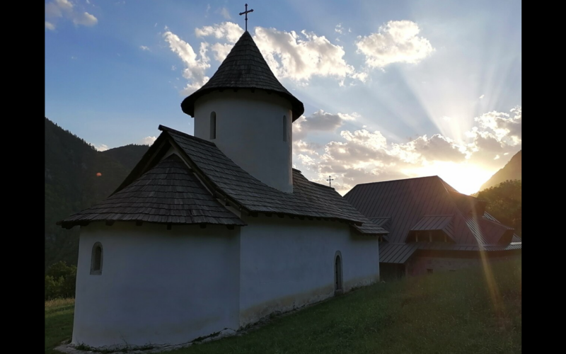 Drevna svetinja na Tari i njegova velika duhovna misija: Manastir Dovolja