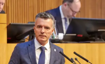 FPÖ traži red na granicama i sa pasošima, Zeleni odgovaraju uvredama