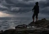 Grom pogodio dvojicu pecaroša na obali Italije: Jedan poginuo