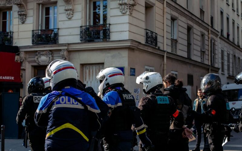 Haos u francuskim školama: Sukobi učenika i policije, 164 osobe uhapšene