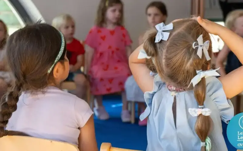 Ideologija stigla i u vrtiće: Devojčice sa pletenicama pod sumnjom