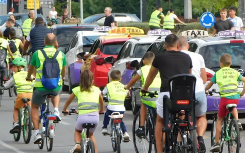 Loznica na dva točka: Manifestacija „Pokreni točak zdravlja“ spojila sve generacije