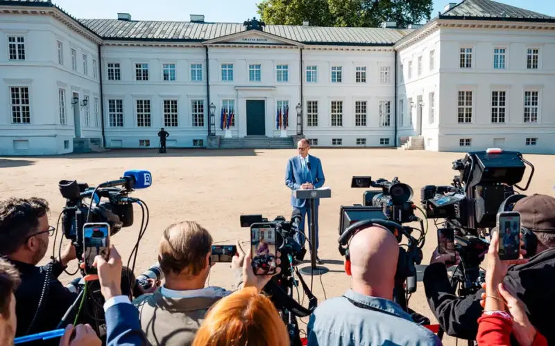 Merc pokušava da sačuva vlast šireći strah i paniku od AfD-a