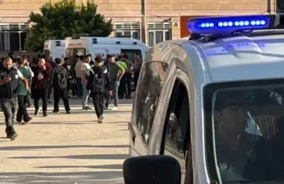 Napadač otvorio vatru ispred škole u Turskoj: Osmoro povređenih