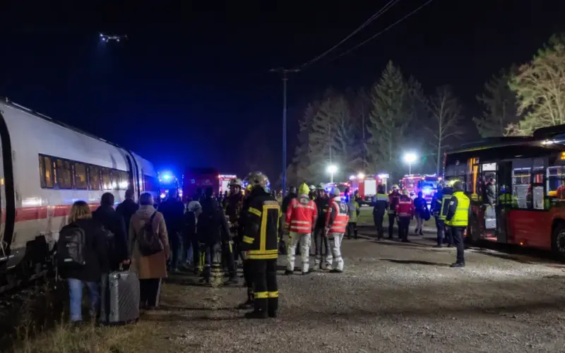 Nemačka: Vrata brzog voza otvorila se pri brzini od 200 kilometara na sat – Evakuisano 238 putnika