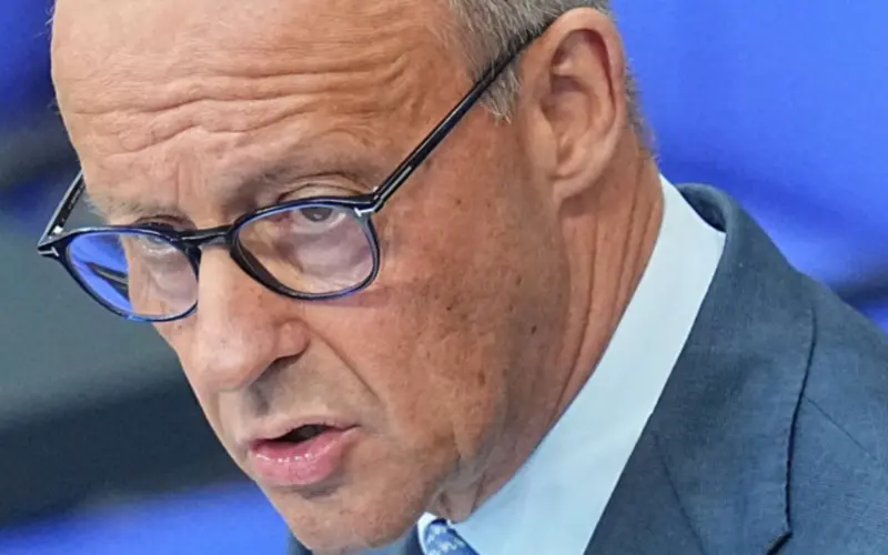 Nemački AfD uzvraća udarac: Protiv Merca krivična prijava zbog optužbe za „etničko čišćenje“