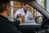 Niš dobija „drive-in“ apoteku: Lekovi se preuzimaju direktno iz vozila