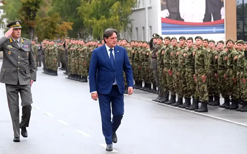 Novi kadeti Vojne akademije i VMA položili zakletvu u Beogradu