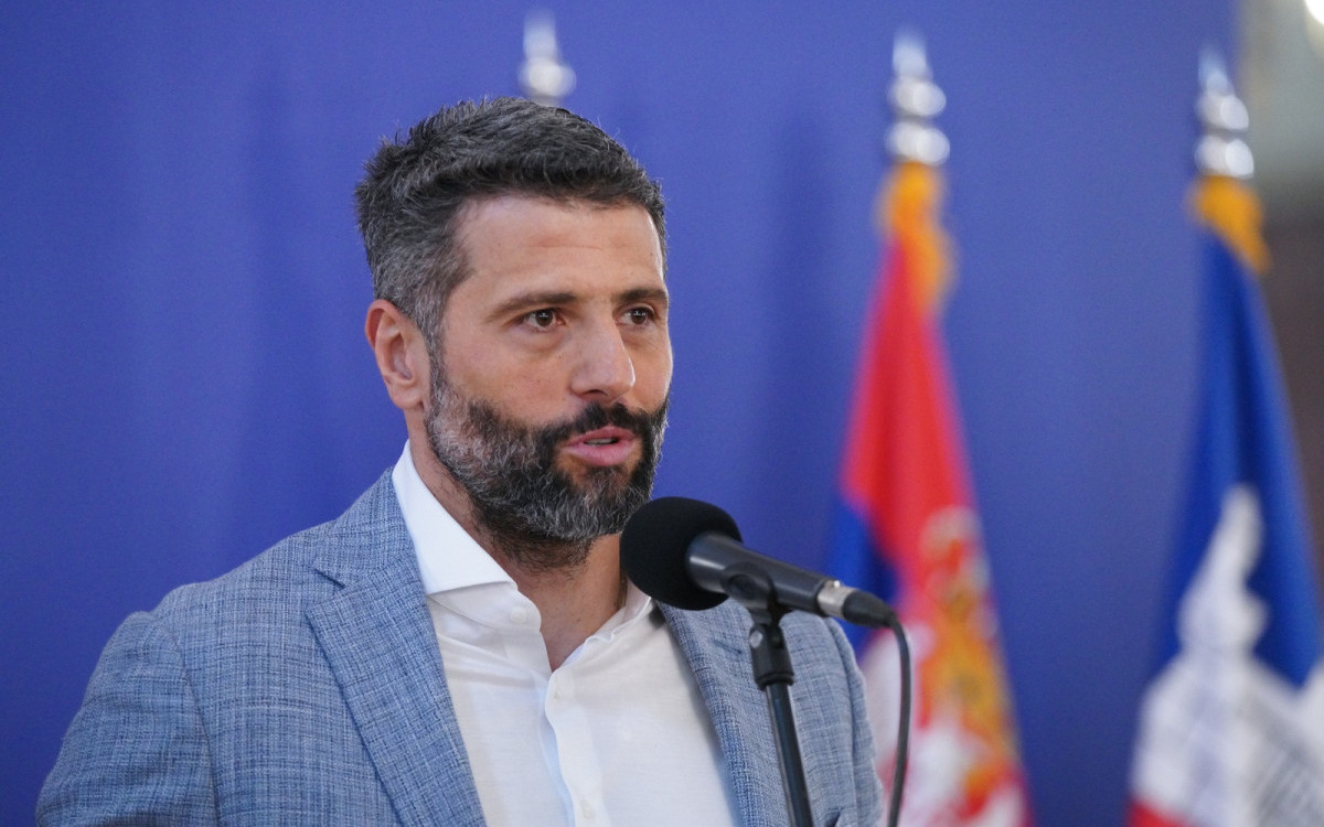 Šapić o đačkoj pomoći od 20.000 dinara: Otkrio do kada će roditeljima biti uplaćen novac