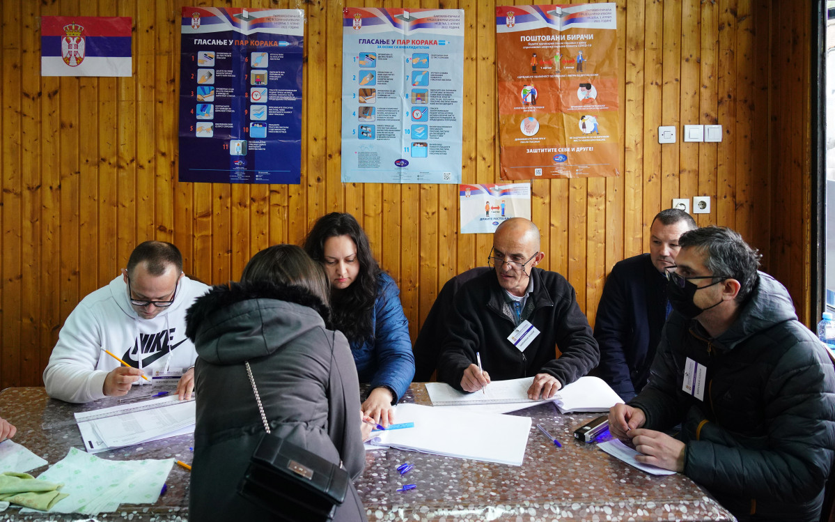 Predizborna računica vlasti i opozicije: Koliko lista vodi do parlamentarne većine