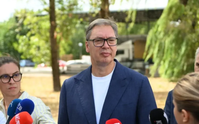 Predsednik Vučić: Penzije veće već od 1. decembra