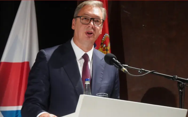 Predsednik Vučić najavio ostavku: U izbornu borbu ulazi kao običan građanin