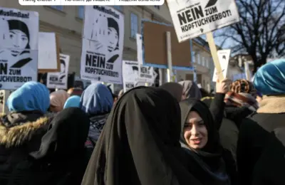 Protesti u Beču: Muslimanske učenice odbile da skinu marame
