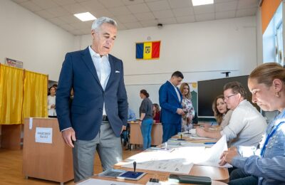 Rumunija u novom potresu: Đorđesku priveden na saslušanje zbog prevare