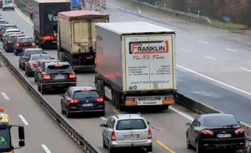 Smrtonosna deonica kod Bremena: Šestoro poginulih u gotovo 300 nesreća