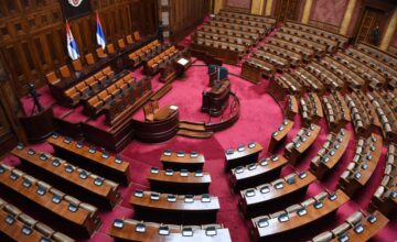 Srbija ide na vanredne izbore: Danas prvi ključni korak ka raspuštanju Skupštine