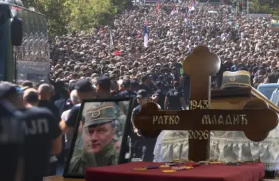 Srbija ispratila svog generala: Hiljade ljudi poručile – heroji ne umiru