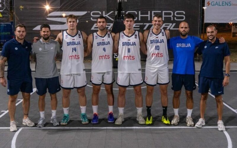 Srbija kreće u borbu za medalju: U23 basketaši otputovali na Svetsko prvenstvo