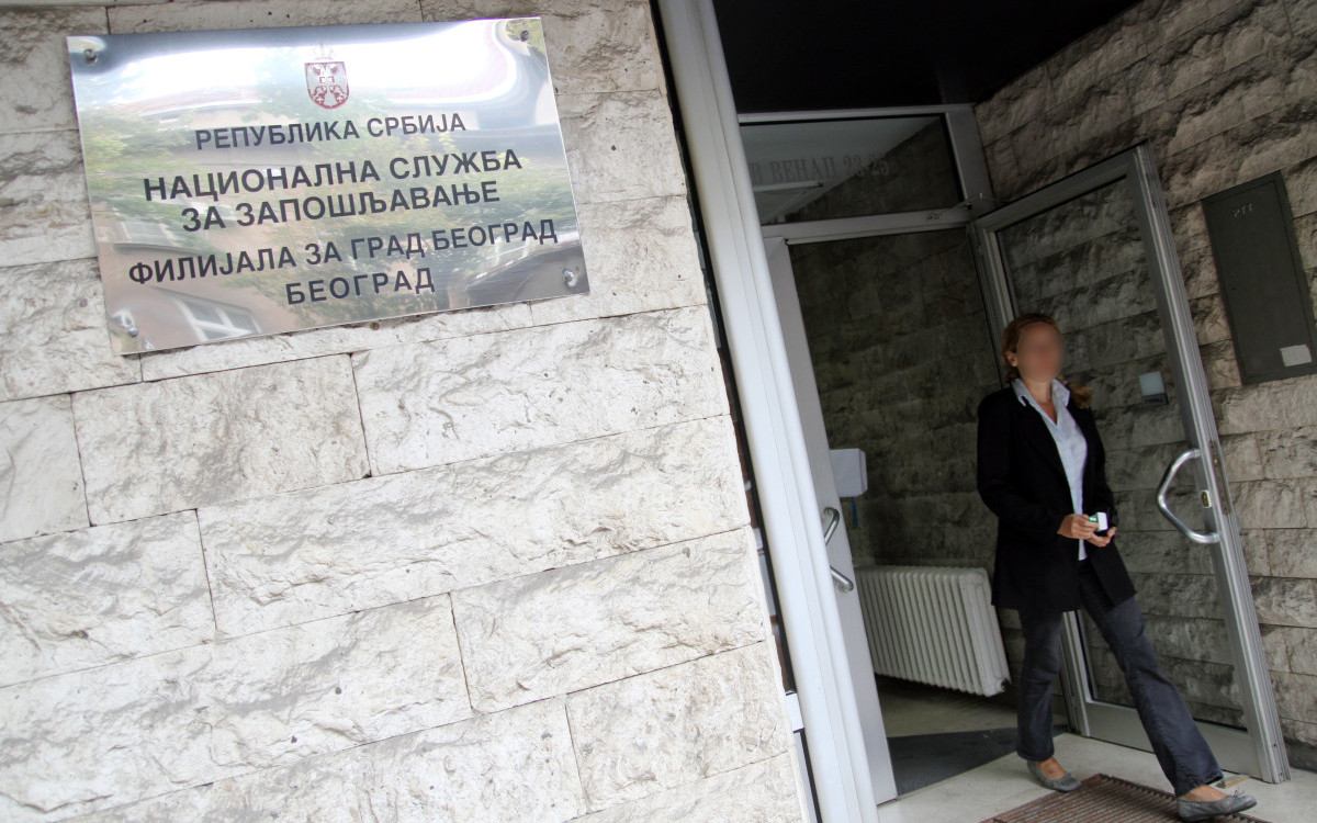 Nacionalna služba za zapošljavanje: Čistači prostorija najtraženije zanimanje u Srbiji u maju