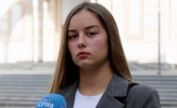 Zbog stiha pesme pred disciplinskom komisijom: Teodora studije nastavlja u Banjaluci
