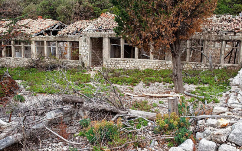 Žene iza žice Golog otoka: 862 zatvorenice prošle kroz logore titoističke jugoslavije