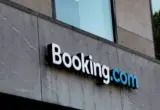 „Booking” pod sve većim pritiskom: Hiljade hotelijera traže odštetu