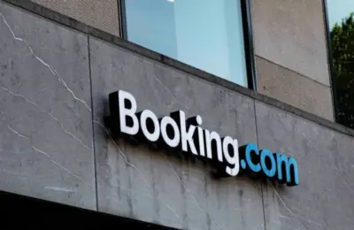 „Booking” pod sve većim pritiskom: Hiljade hotelijera traže odštetu