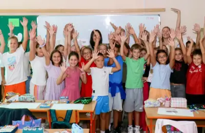 „Inkluzivna Srbija 2026“ okupila osnovce iz Kraljeva u borbi protiv predrasuda