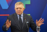 Premijer Slovačke pod virusom, najavio mogući dolazak u Beograd
