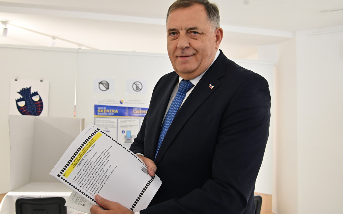 Dodik: Integrisati naučne potencijale Srpske i Srbije za dobrobit Srba
