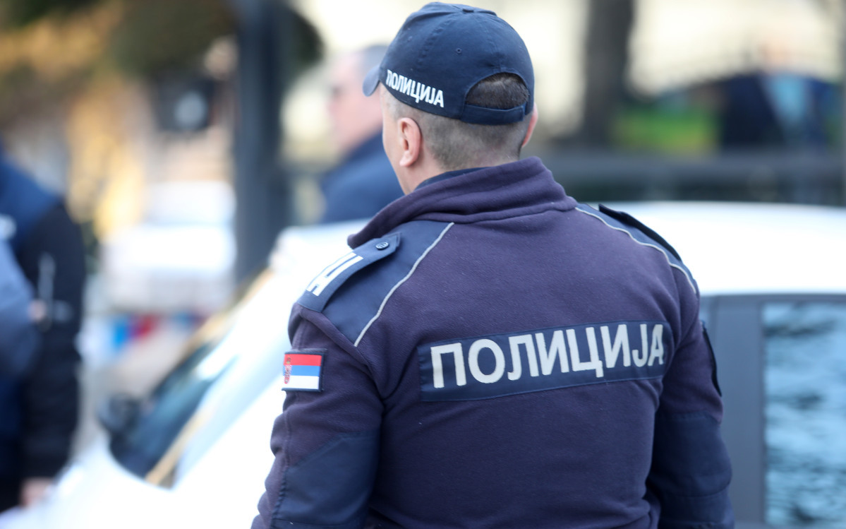 Osumnjičeni vođa grupe iz Novog Sada  pričao da bi ubo nožem kandidata na listi SNS