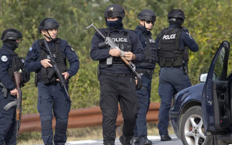 Pretresi na severu Kosova i Metohije, policija se oglasila saopštenjem