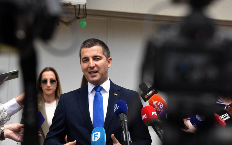 Aleksa Bečić se oglasio povodom rezultata izbora