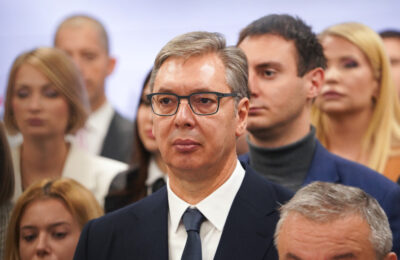 Vučić na slavi SNS-a govorio o pritiscima i istrajnosti stranke