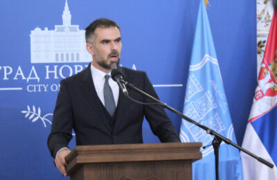 Pokret Bravo traži ostavke gradonačelnika i predsednice Skupštine Novog Sada