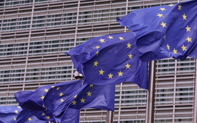 EU ostaje posvećena unapređenju odnosa sa Srbijom
