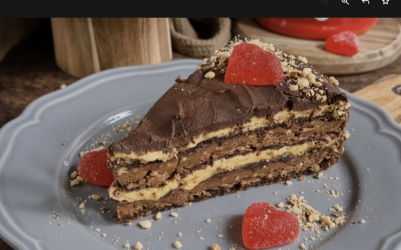Ambasador torta na starinski način: Recept za raskošnu poslasticu koja se pamti