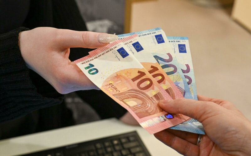 EU ograničava plaćanje gotovinom: Nova granica od 10.000 evra