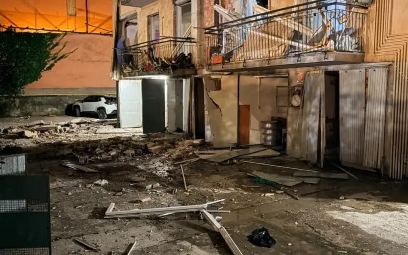 Eksplozija potresla Italiju: Devetoro povređenih, stanari hitno evakuisani