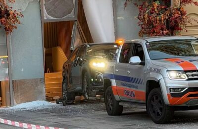 Filmska pljačka u centru Beča: Automobilom upali u luksuznu juvelirnicu