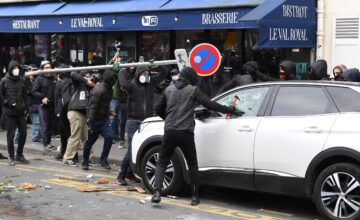 Francuska pod opsadom pred nove proteste: Na ulice izlazi 70.000 policajaca