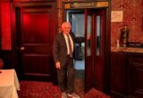 Gaslight, Hju Hefner i tajne starog Čikaga: Srbin koji više od pola veka čuva legendarni klub