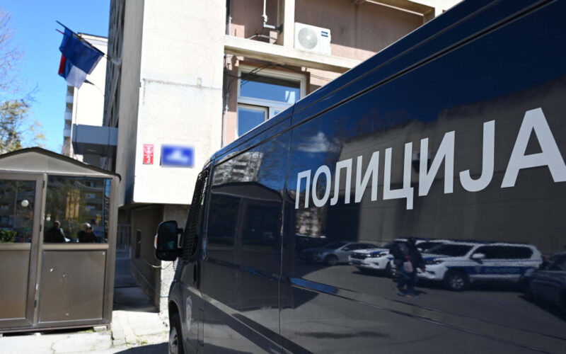 Hapšenje u Novom Sadu zbog pripreme nasilja na izborima