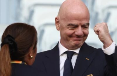 Infantino dobio javno izvinjenje: „Tajms“ povukao tvrdnje o njegovim primanjima