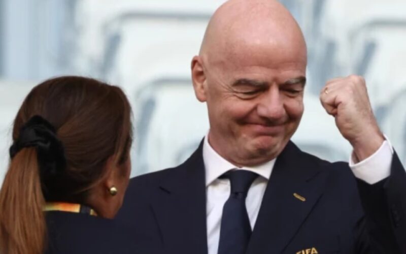 Infantino dobio javno izvinjenje: „Tajms“ povukao tvrdnje o njegovim primanjima