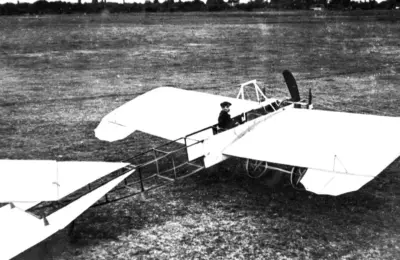 Ivan Sarić 1910. poleteo sopstvenim avionom pred 7.000 ljudi