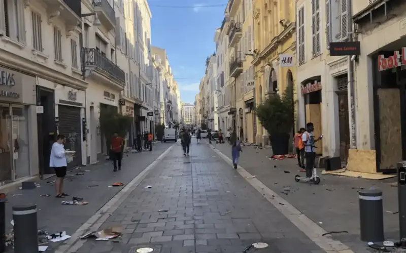 Marsej zabranio sva javna okupljanja posle talasa nasilja i pljački