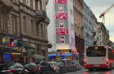 Mladić ponovo krade autobus u Nemačkoj: Bez dozvole krenuo sa putnicima