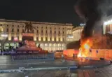 Nasilje potresa italijanske gradove: Maskirani napadači kamenicama napali policiju